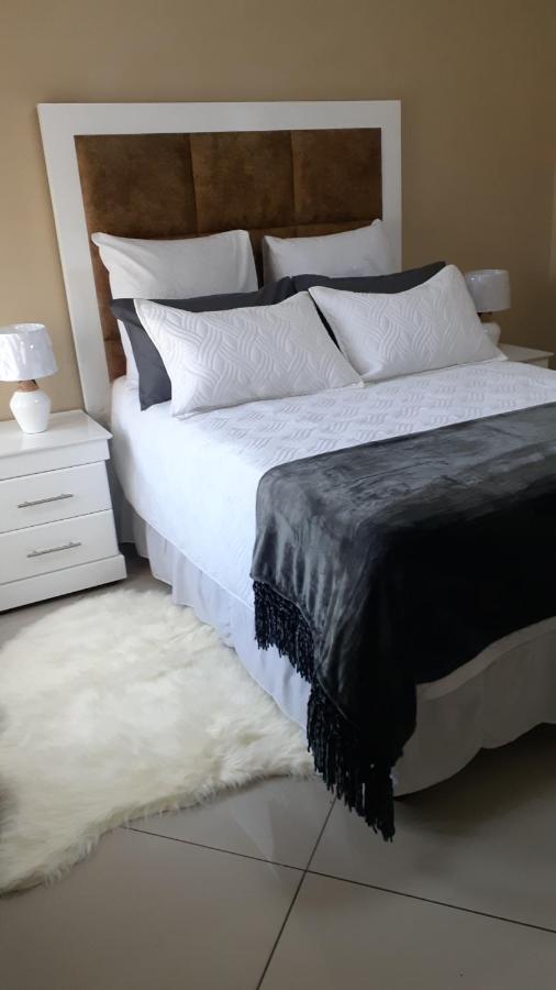 Angelocean Guest House 윗뱅크 외부 사진