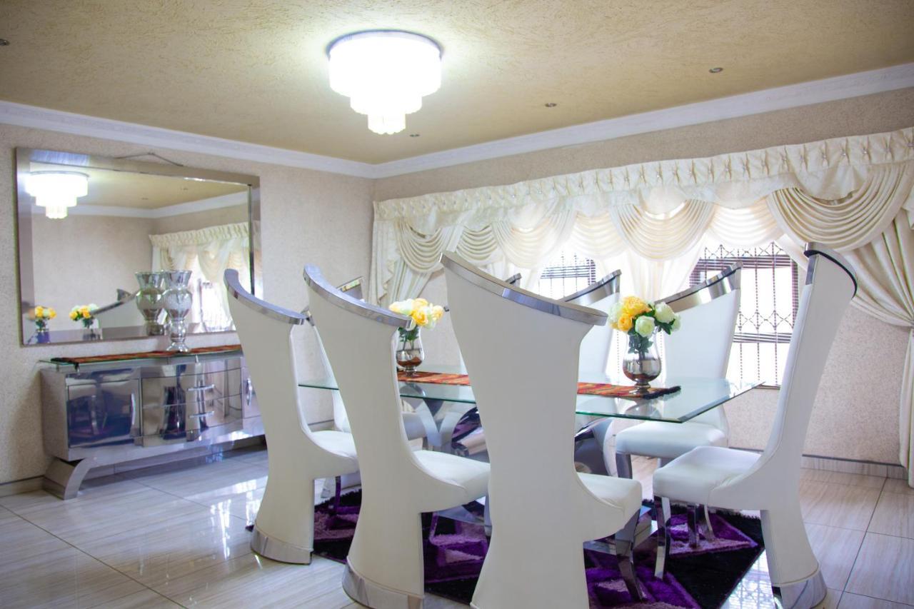 Angelocean Guest House 윗뱅크 외부 사진