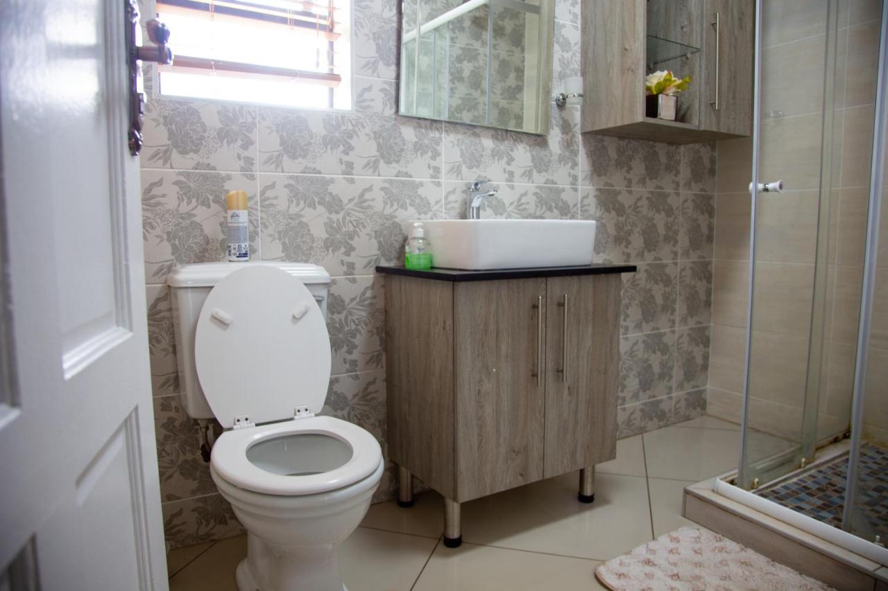 Angelocean Guest House 윗뱅크 외부 사진