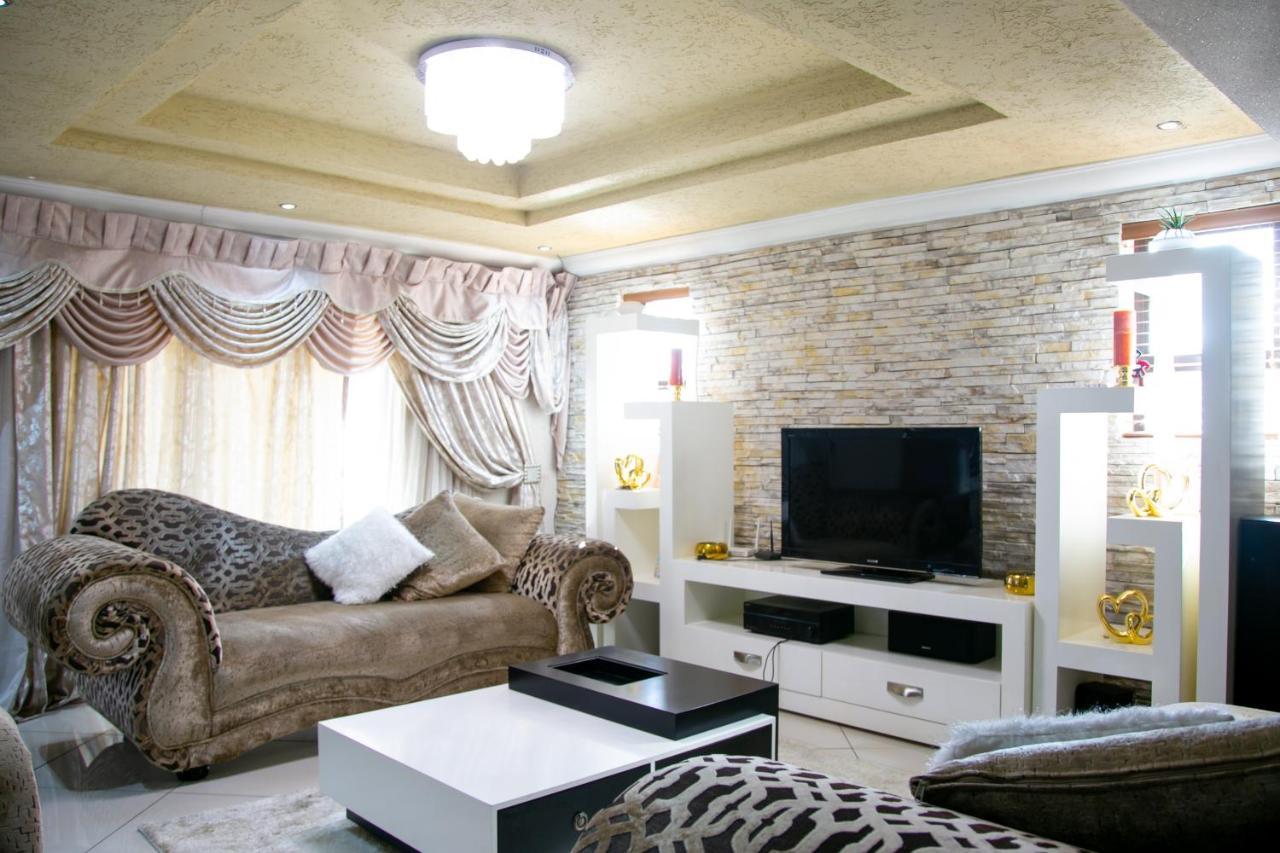 Angelocean Guest House 윗뱅크 외부 사진